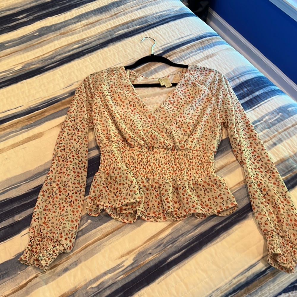 Adorable blouse
